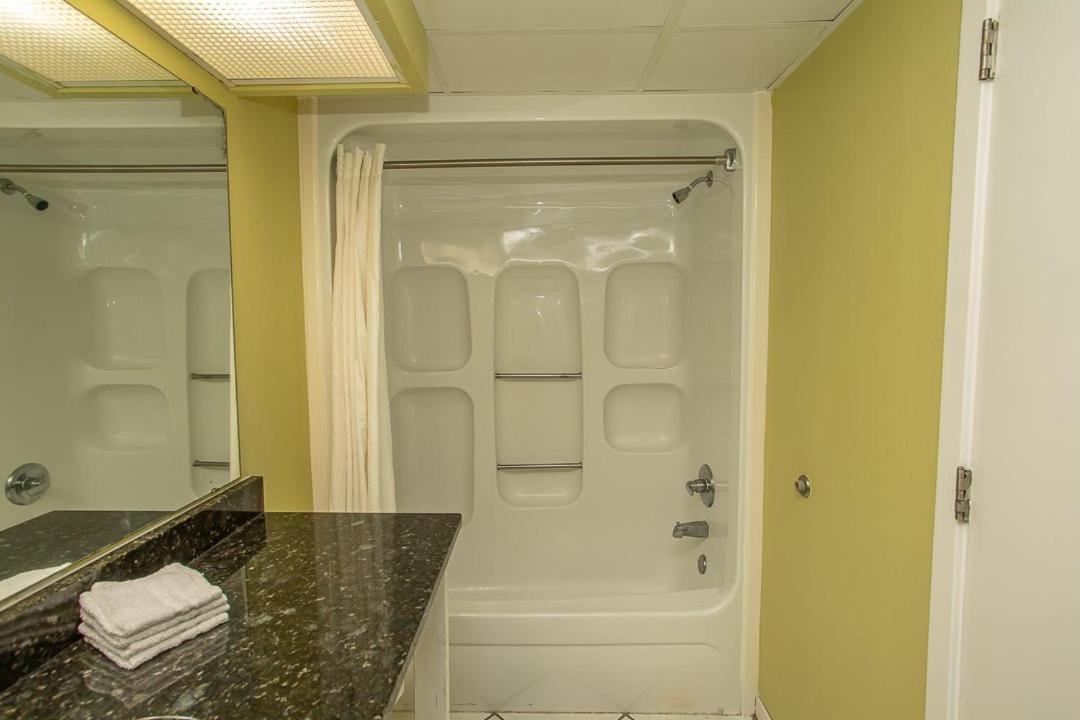 Oceanfront 2 Bedroom 3 Bathroom Unit 539-540 - Sleeps 10 شاطئ ميرتل المظهر الخارجي الصورة
